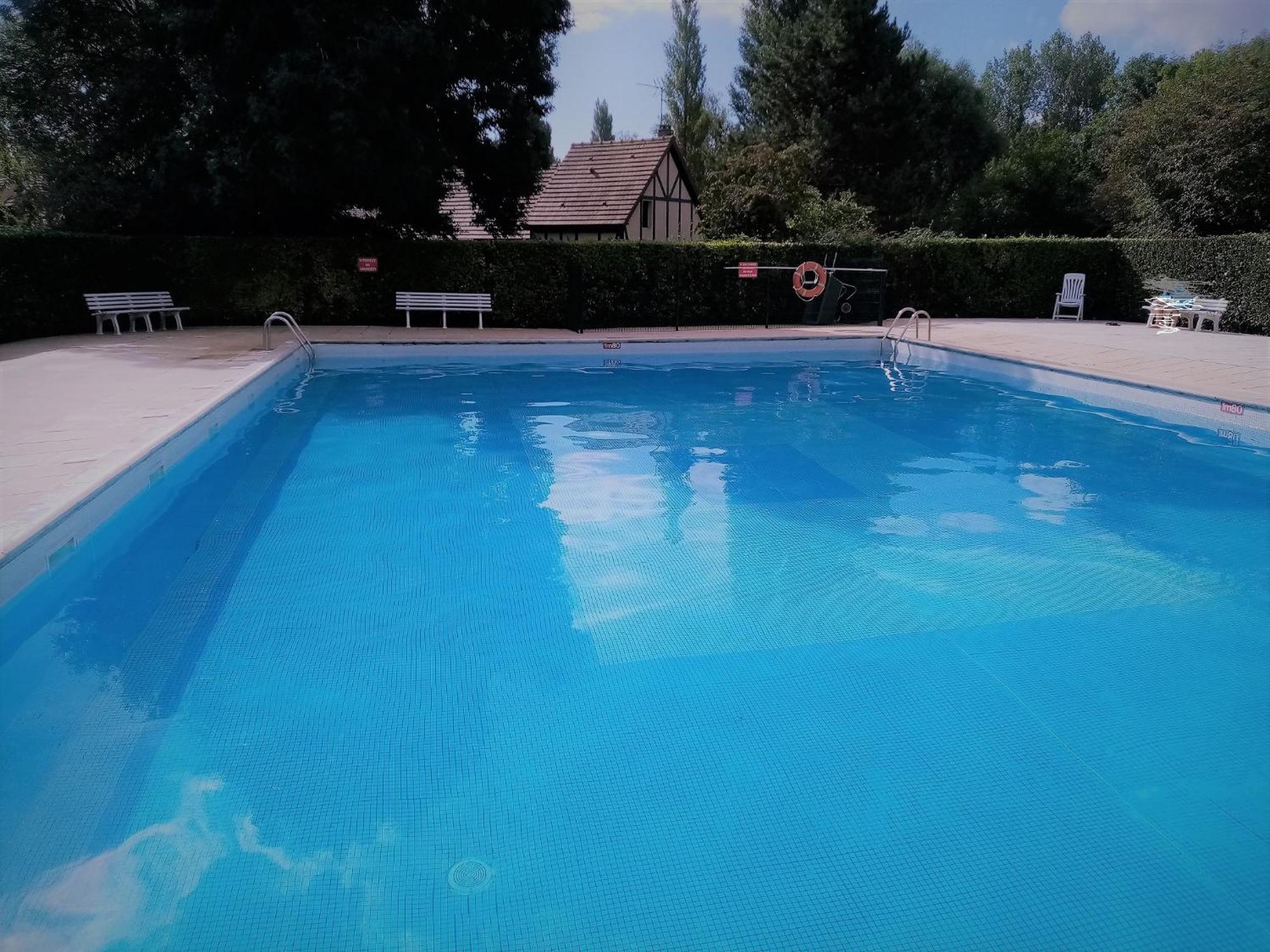 Cabourg Agreable T2 Residence Calme - Terrasse 20M2 - Animaux Bienvenus Extérieur photo